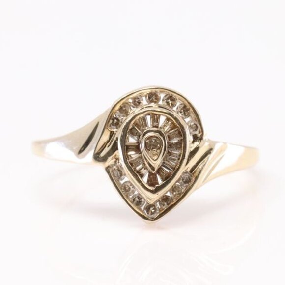10k Vintage .85 Diamond Teardrop Ring - Picture 1 of 6